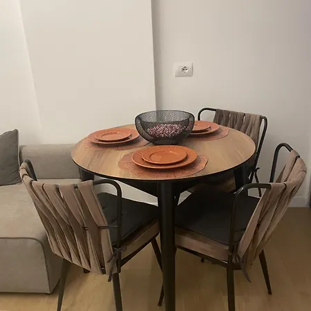 Апартаменты Lux 5 Min Walk To Дуррес