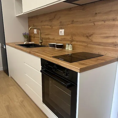 Apartment Lux 5 Min Walk To Durres