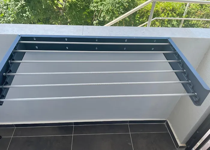 Lux 5 Min Walk To * Durrës