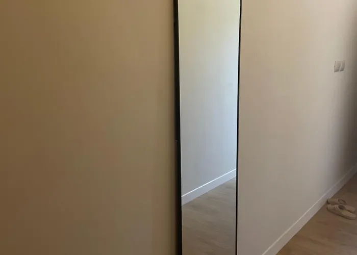 Lux 5 Min Walk To Appartamento Durrës