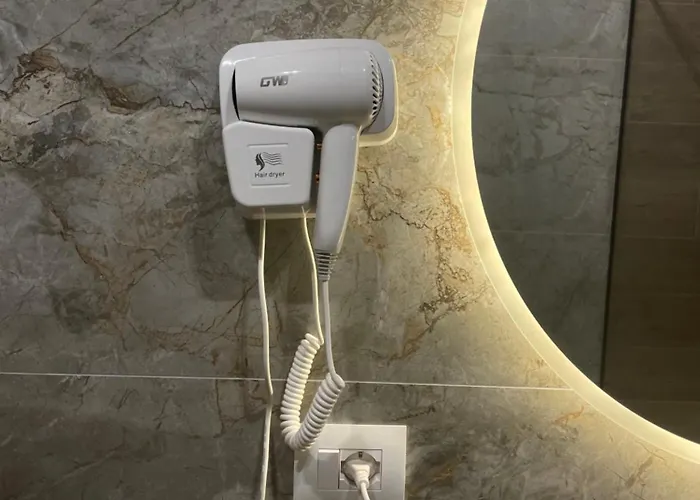 Lux 5 Min Walk To Durrës